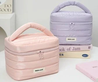 VX Cosmetiquera ORG-107